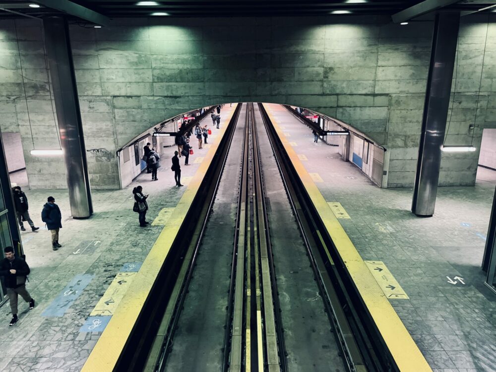 Coupes de service et financement de la STM: Ensemble Montréal presse l’administration Plante de présenter un plan de match